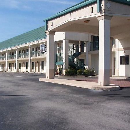 Celebration Inn Lewisburg Exterior foto