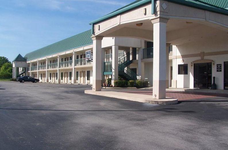 Celebration Inn Lewisburg Exterior foto